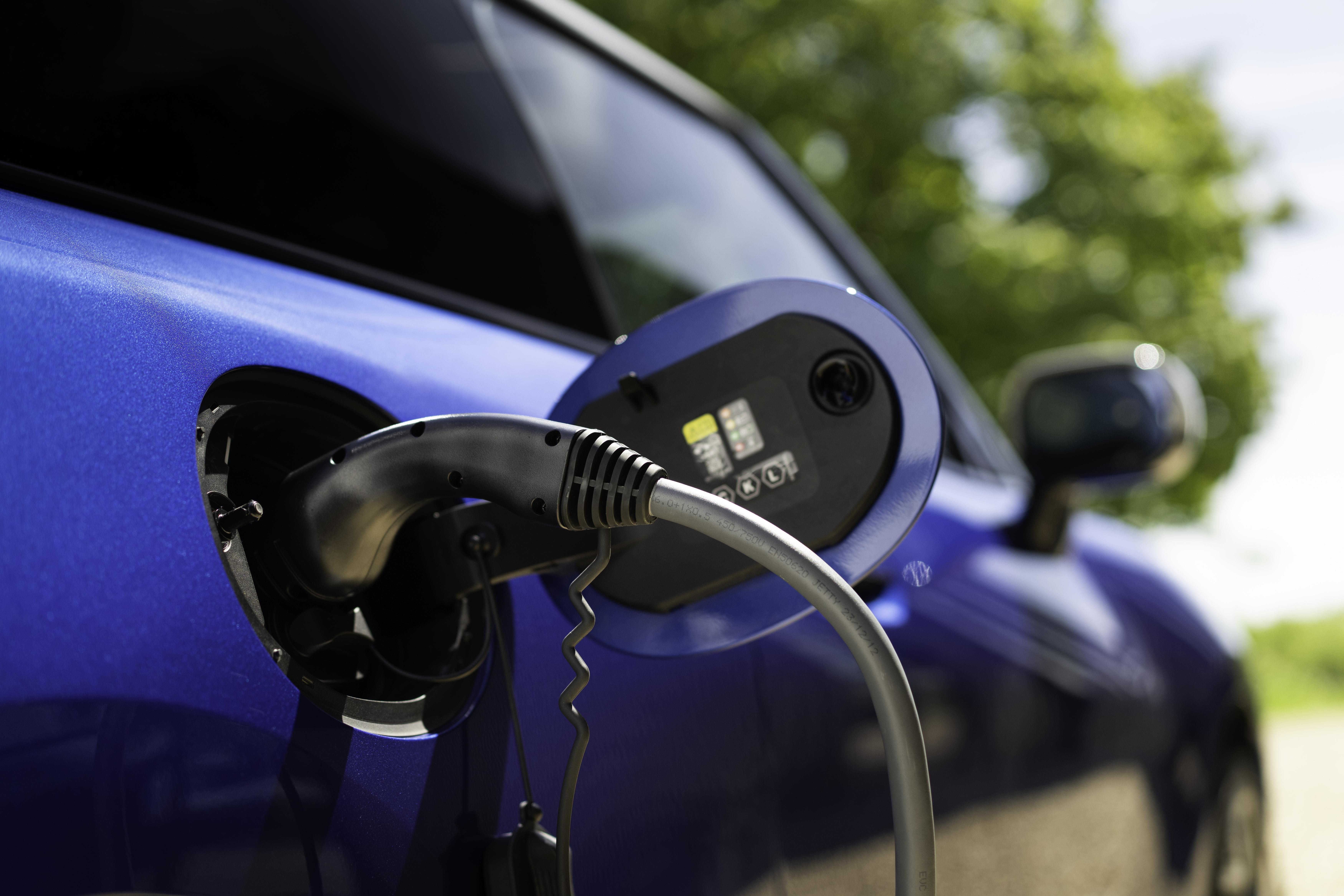 Manchester ULEZ scrapped: What are the pros and cons?